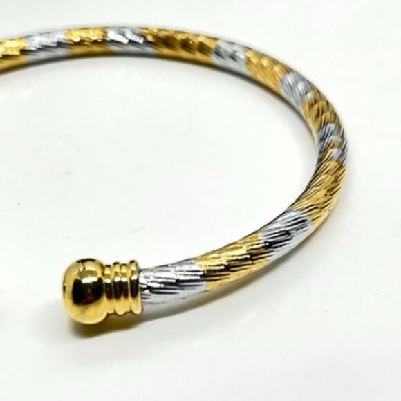 VINTAGE TWO TONE GOLD SILVER TEXTURED CUFF BRACELET RIGID BANGLE STATEMENT - Picture 8 of 10